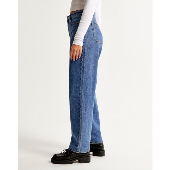 GAP Classic Blue Denim Barrel Leg Jeans - Picture 4 of 14